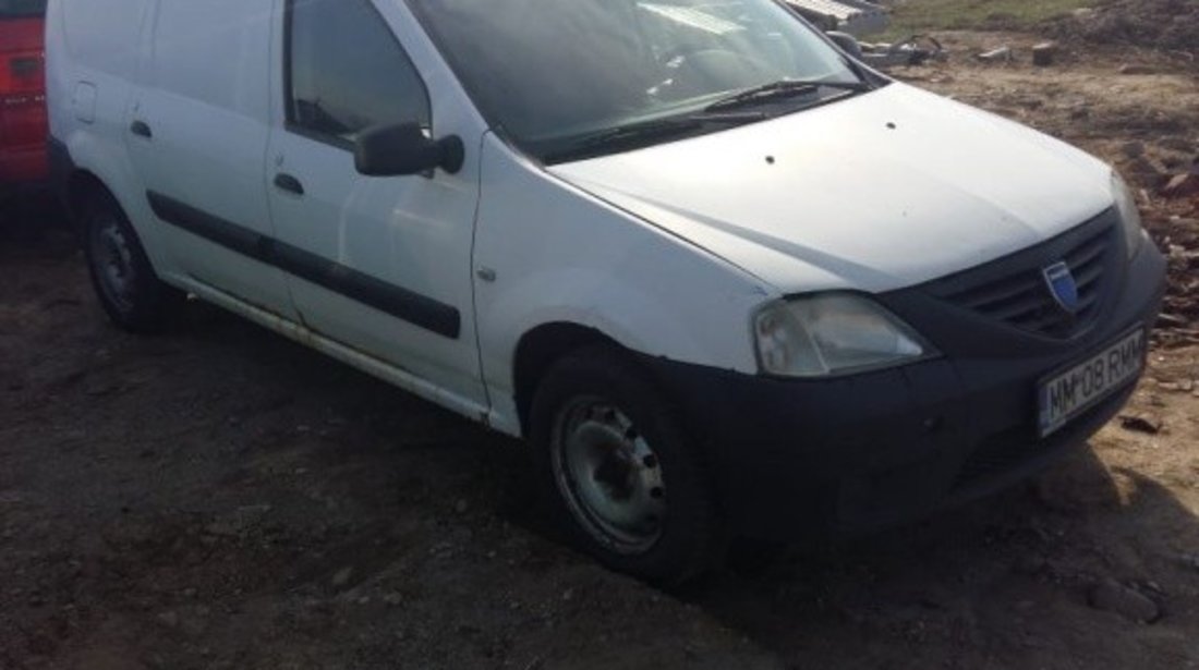 Carenaj aparatori noroi fata Dacia Logan 2007 break 1.5 Dci