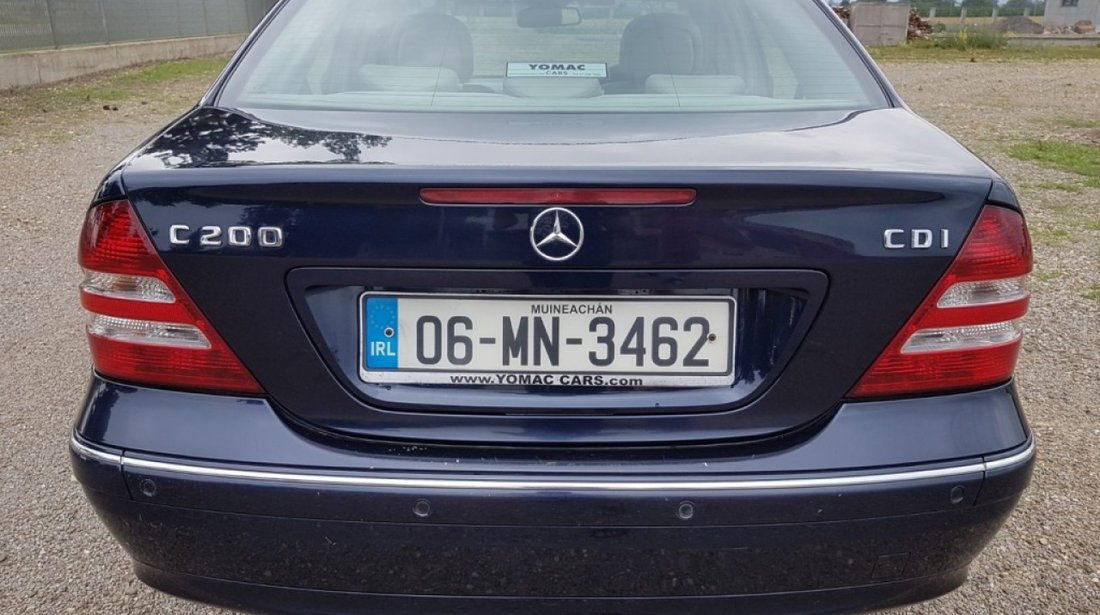 Carenaj aparatori noroi fata Mercedes C-CLASS W203 2006 berlina 2.2