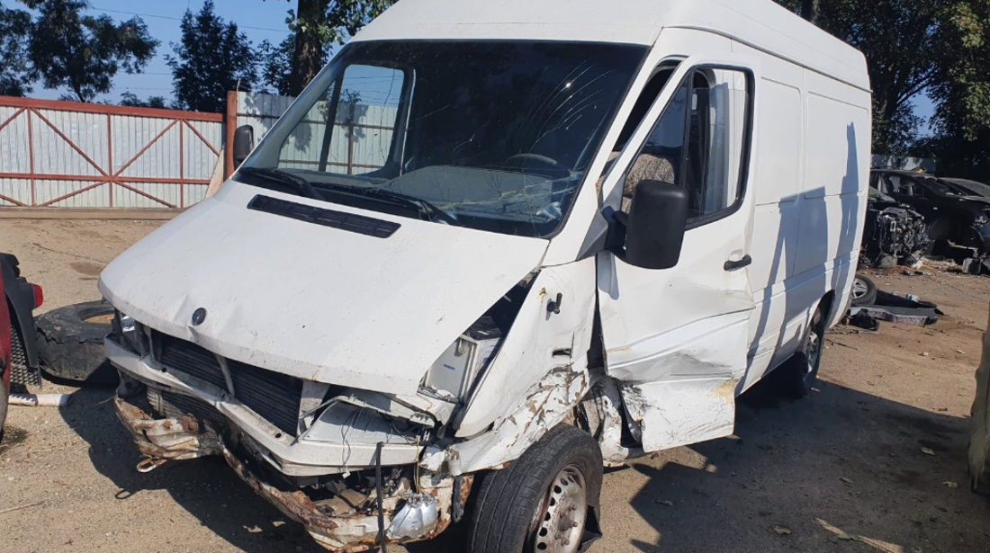 Carenaj aparatori noroi fata Mercedes Sprinter W905 1998 212D 2.9 cdi