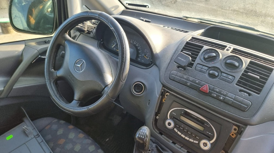 Carenaj aparatori noroi fata Mercedes Vito W639 2006 van 2.2 cdi