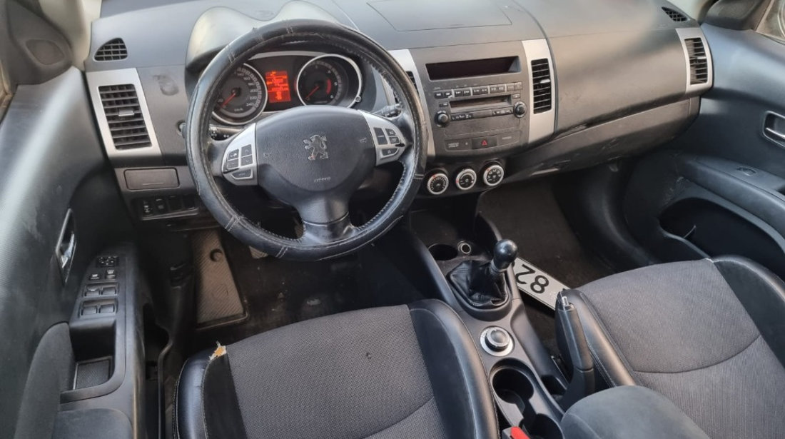 Carenaj aparatori noroi fata Peugeot 4007 2008 4x4 2.2d