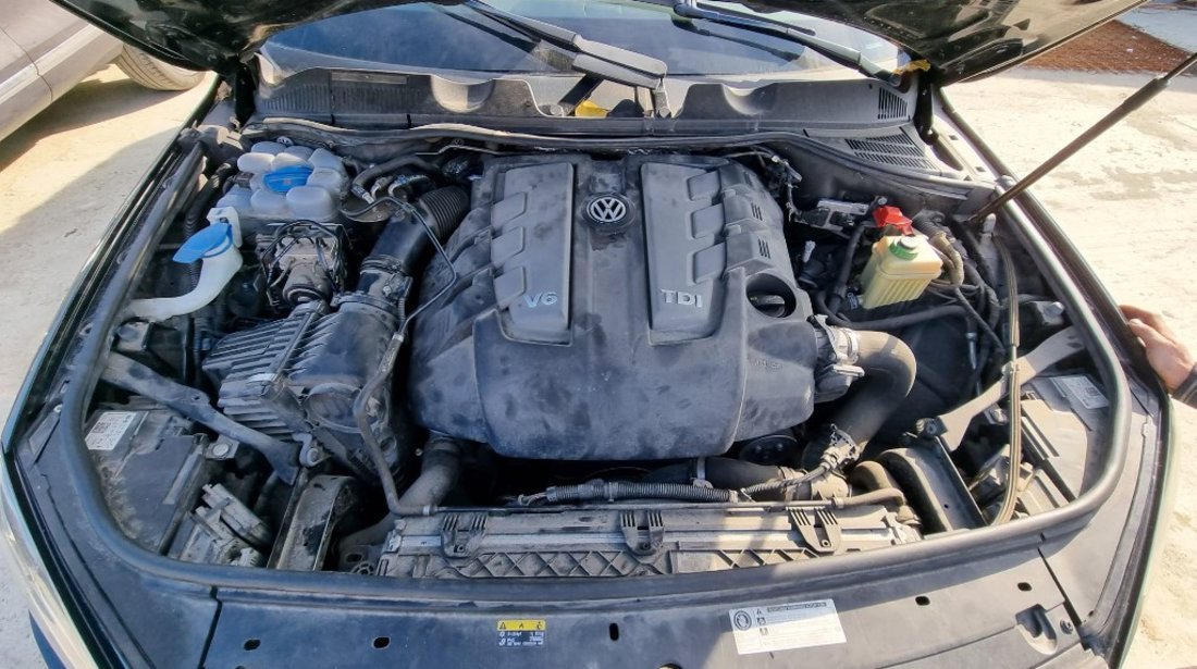 Carenaj aparatori noroi fata Volkswagen Touareg 7P 2017 facelift 3.0 tdi CVWA