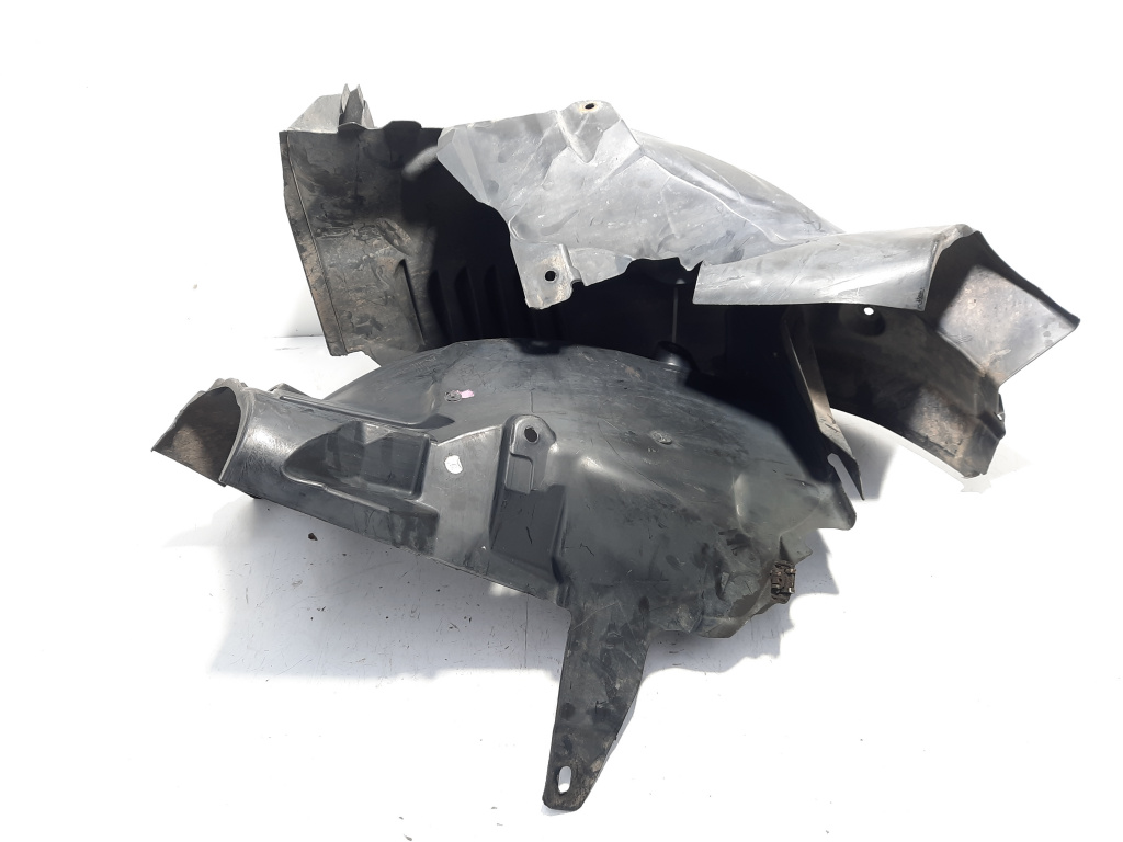 Carenaj dreapta fata, cod 2046984430, Mercedes Clasa C (W204) (id:490812)