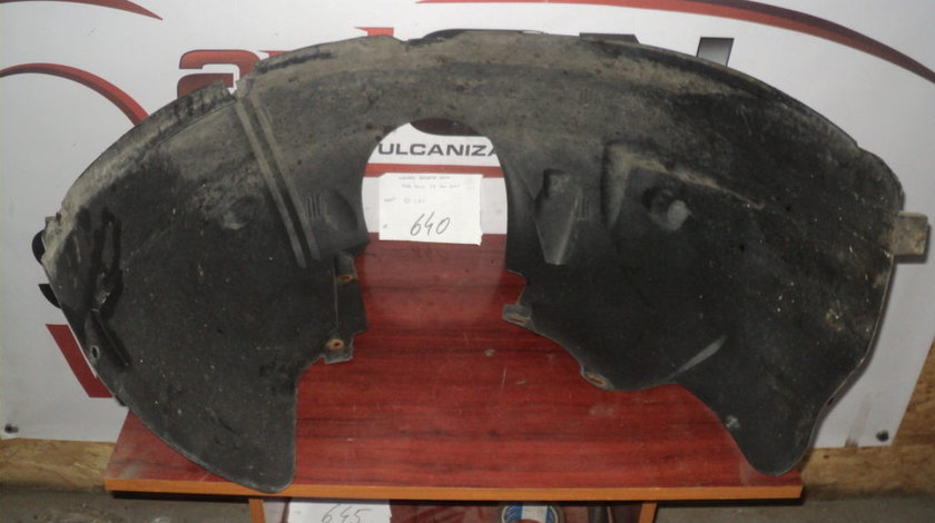 CARENAJ DREAPTA FATA FORD FOCUS 1.8 16V 2001 BREACK