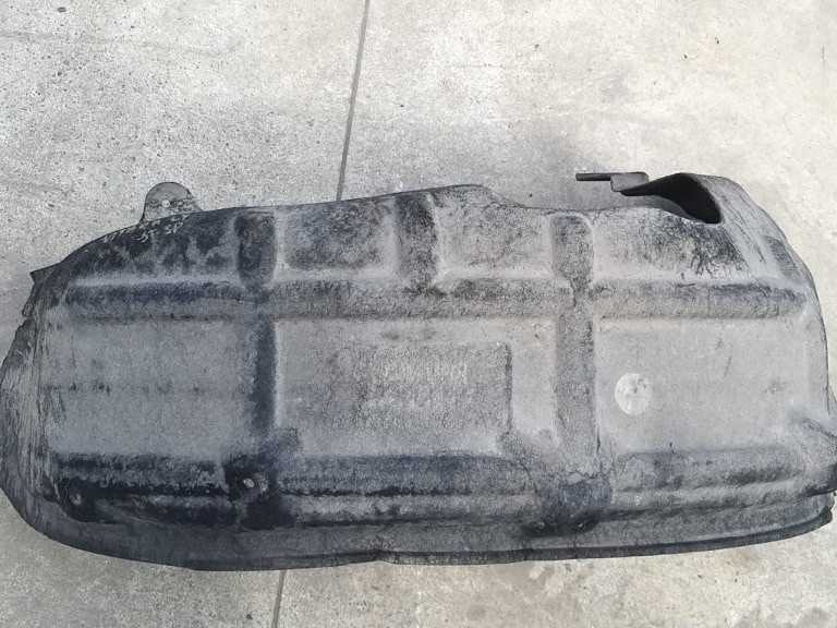Carenaj noroi stanga spate suzuki vitara ly