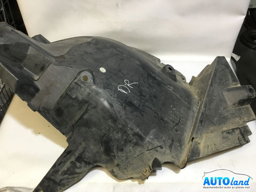 Carenaj Roata A2046984030 Dreapta Fata! Mercedes-Benz C-CLASS W204 2007