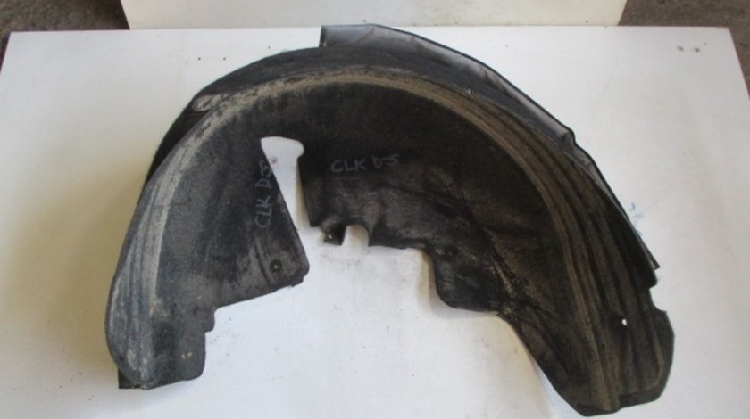CARENAJ ROATA / APARATOARE NOROI DREAPTA SPATE MERCEDES CLK C209 FAB. 2002 - 2009