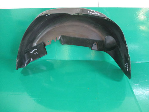 CARENAJ ROATA / APARATOARE NOROI STANGA SPATE JEEP CHEROKEE KJ FAB. 2001 - 2008 ⭐⭐⭐⭐⭐