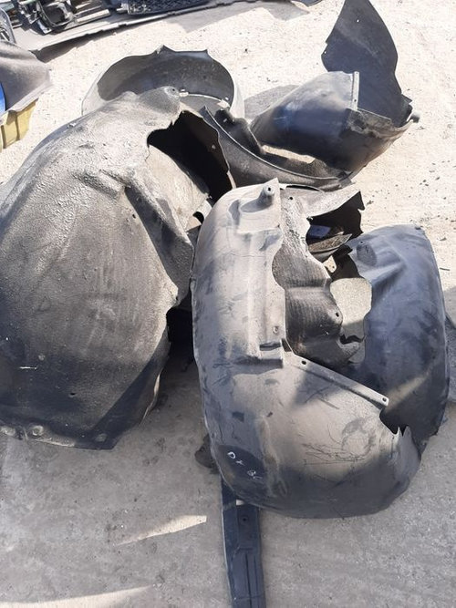 Carenaj roata Audi A4 B6 B7 A6 C5 passat B6 Touareg aparatoare noroi