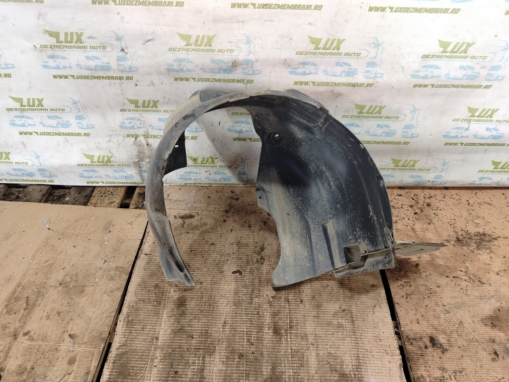 Carenaj roata dreapta fata 1.6 CXMA Skoda Rapid [2012 - 2017] 1.6 CXMA
