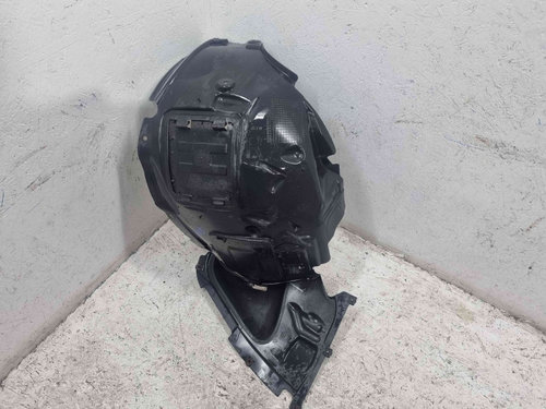 Carenaj roata dreapta fata Bmw 3 (F30) [Fabr 2012-2017]