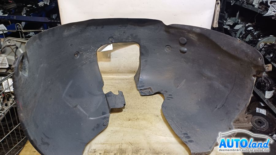 Carenaj Roata Dreapta Fata Citroen C4 LC 2004