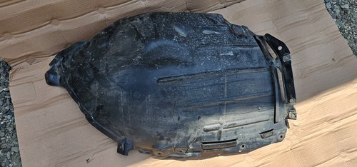 Carenaj roata dreapta fata Mercedes E-Class W214 2023 2024