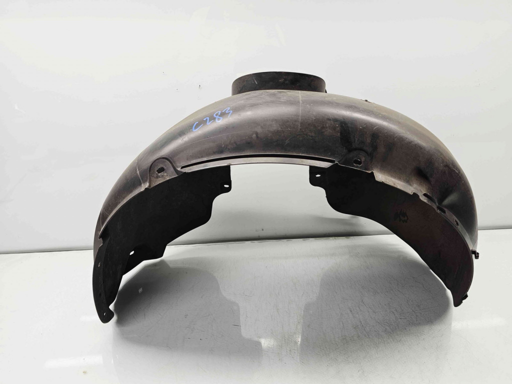 Carenaj roata dreapta fata Volkswagen UP [Fabr 2011-2019] OEM