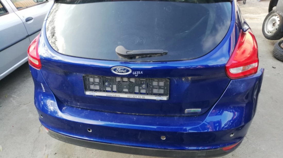 Carenaj roata dreapta spate Ford Focus 3 Hatchback An 2013 2014 2015 2016 2017 2018 2019