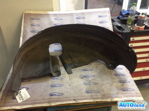 Carenaj Roata Dreapta Spate Skoda OCTAVIA 1U2 1996-2010