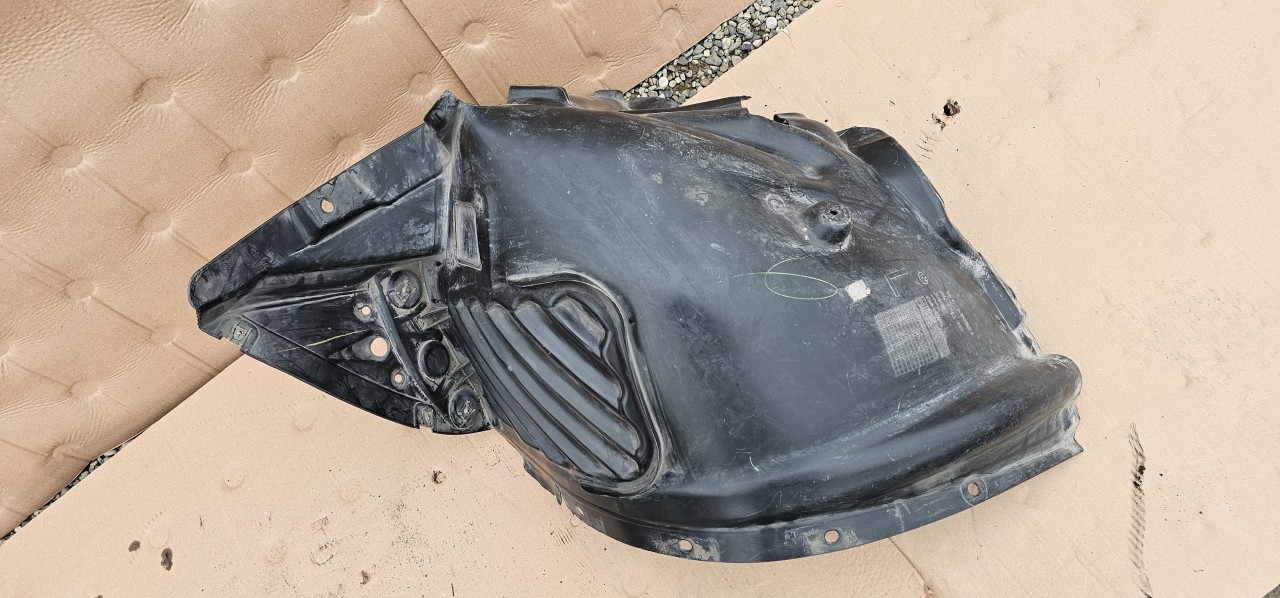 Carenaj roata stanga fata BMW X3 F25 / X4 F26 LCI 2014 2015 2016
