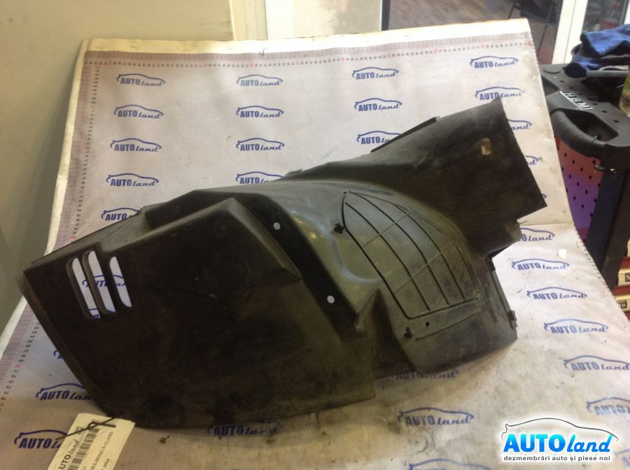 Carenaj Roata Stanga Fata Mercedes-Benz A-CLASS W168 1997-2004