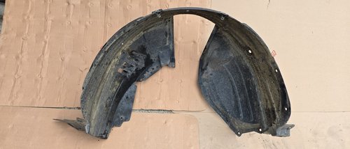 Carenaj roata stanga fata Nissan Qashqai J10 2007 2008 2009 2010
