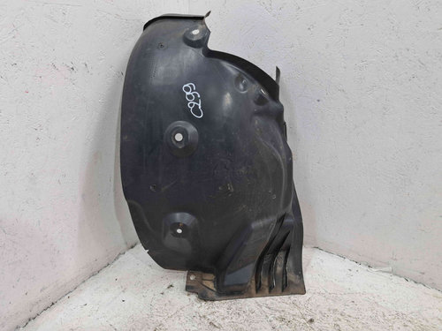 Carenaj roata stanga fata Renault Megane 3 (B95) [Fabr 2008-2016] 638430101R