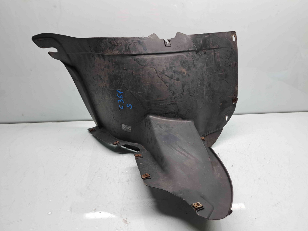 Carenaj roata stanga fata Volkswagen Golf 6 (5K1) [Fabr 2009-2013]