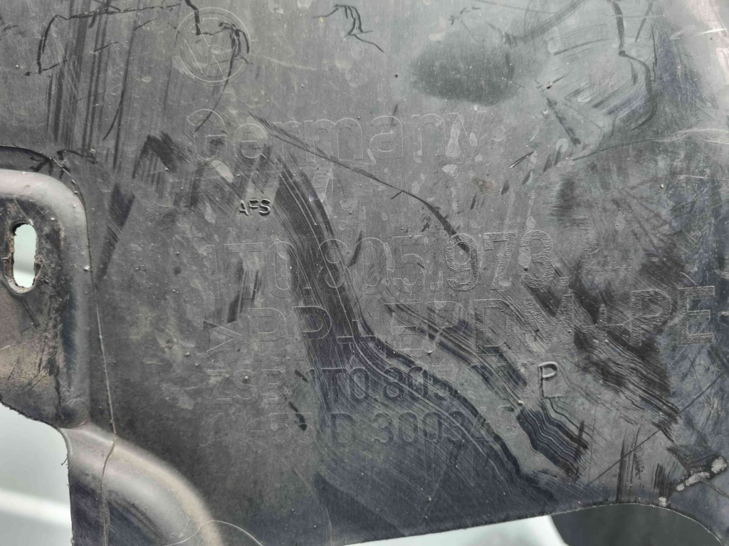 Carenaj roata stanga fata Volkswagen Touran II (1T3) [Fabr 2010-2015]