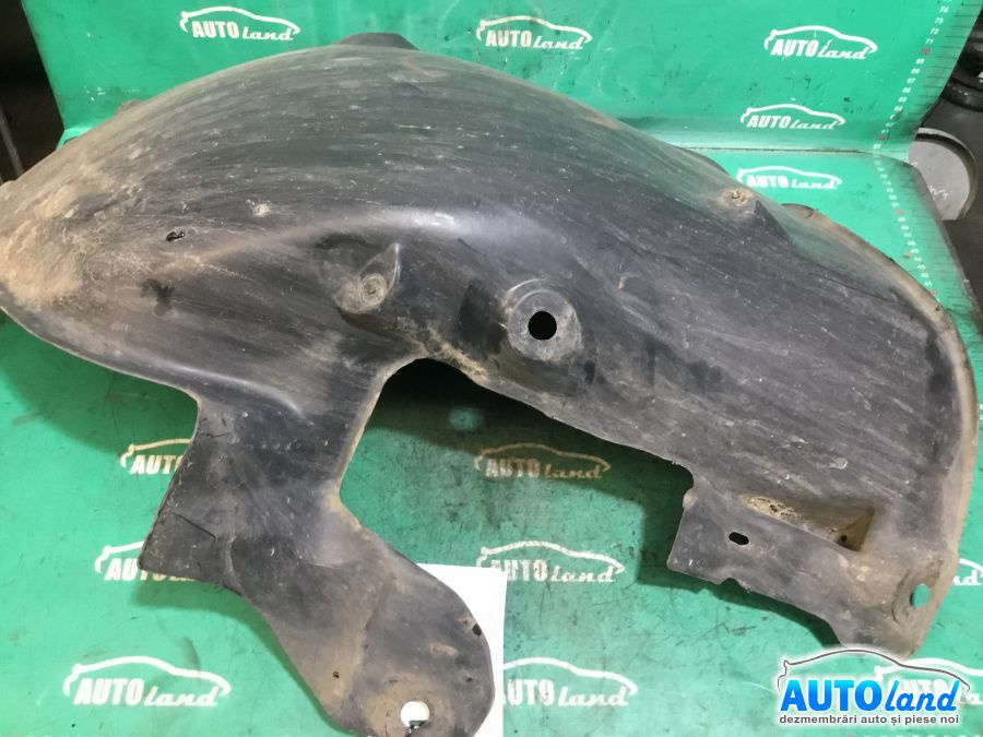 Carenaj Roata Stanga Fatapartea Din Fata Renault SCENIC II JM0/1 2003