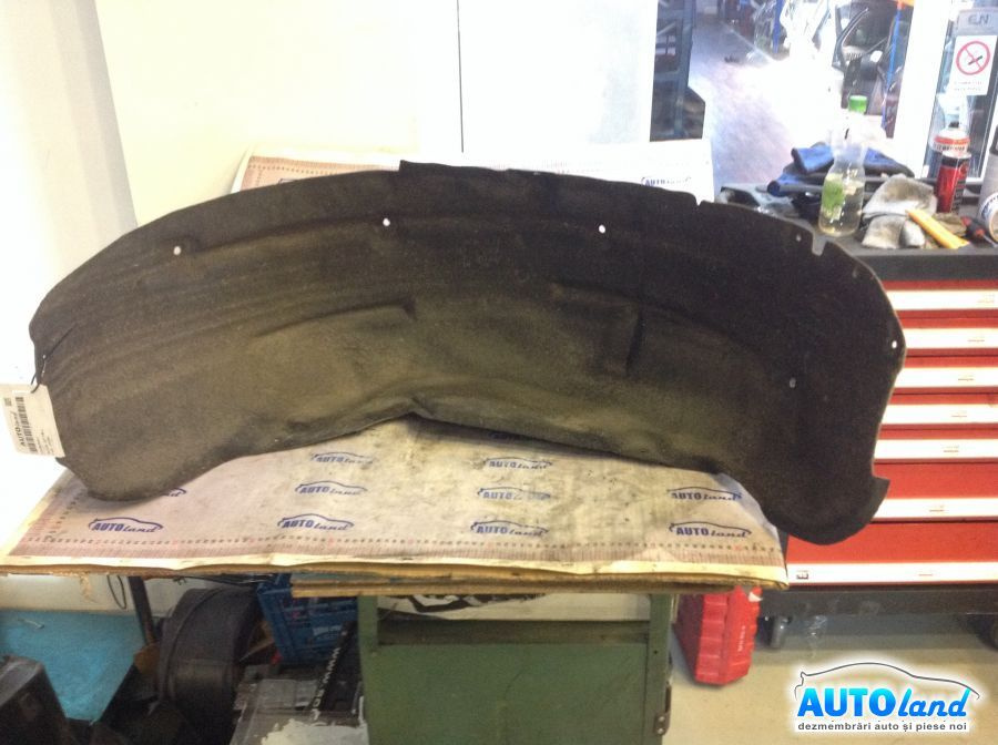 Carenaj Roata Stanga Spate Audi Q7 4L 2006
