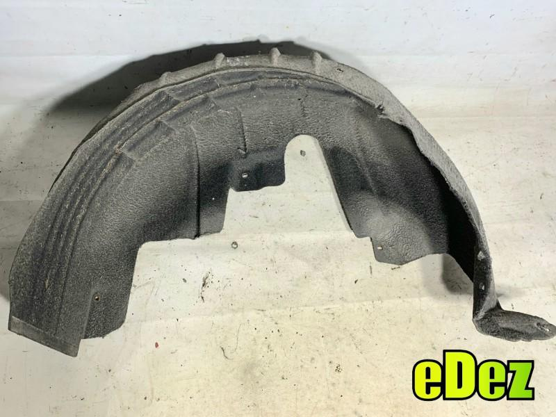 Carenaj roata stanga spate Volkswagen Go