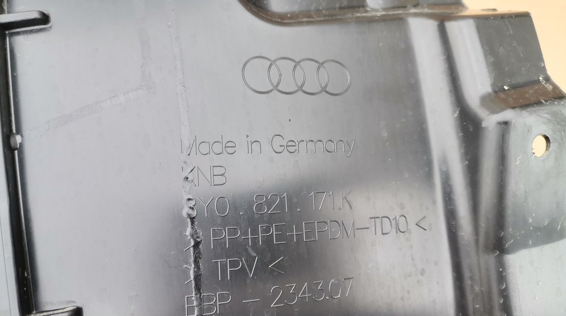 Carenaj stanga fata Audi A3 (2020-2022) cod 8Y0821171K