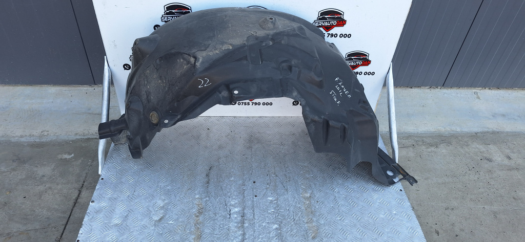 Carenaj stanga fata Land Rover Range Rover 4 (2005->) 3.0 Motorina 2012, -