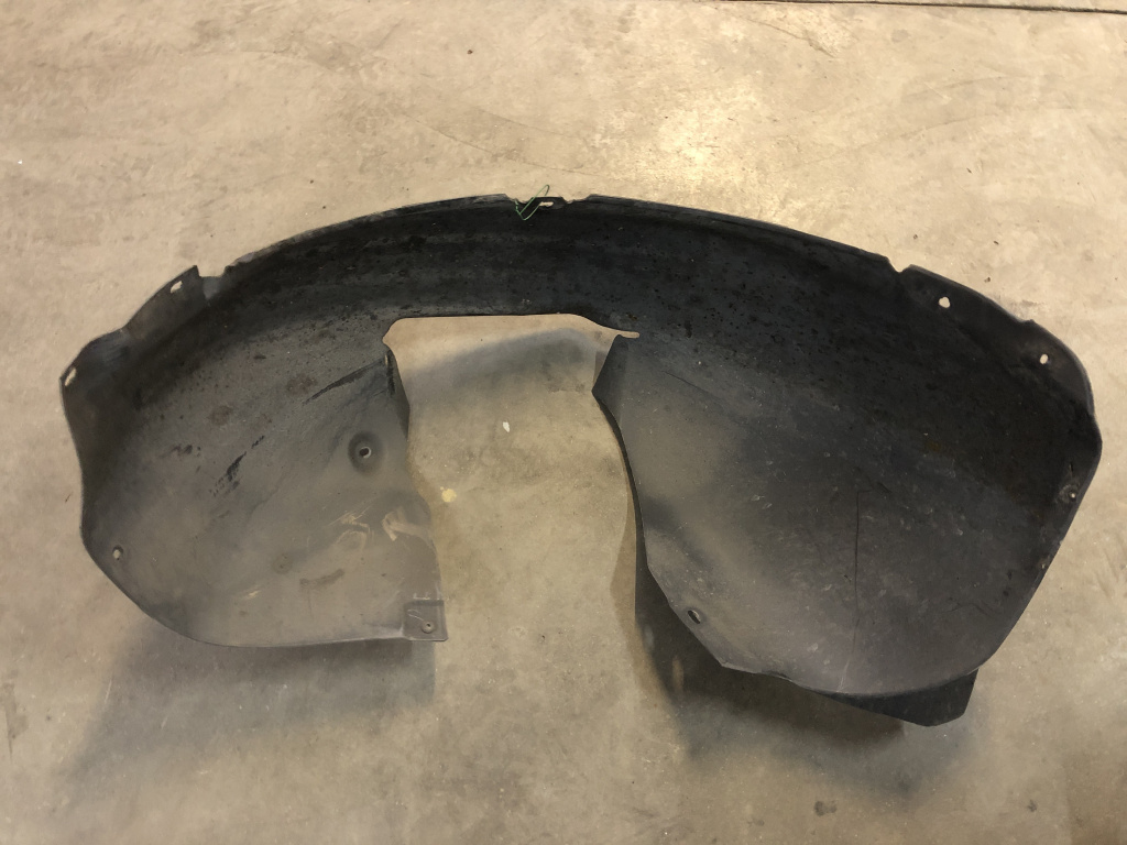 Carenaj stanga fata mare VW Golf 6 1.6 TDI HB sedan 2012 (5K0805977)
