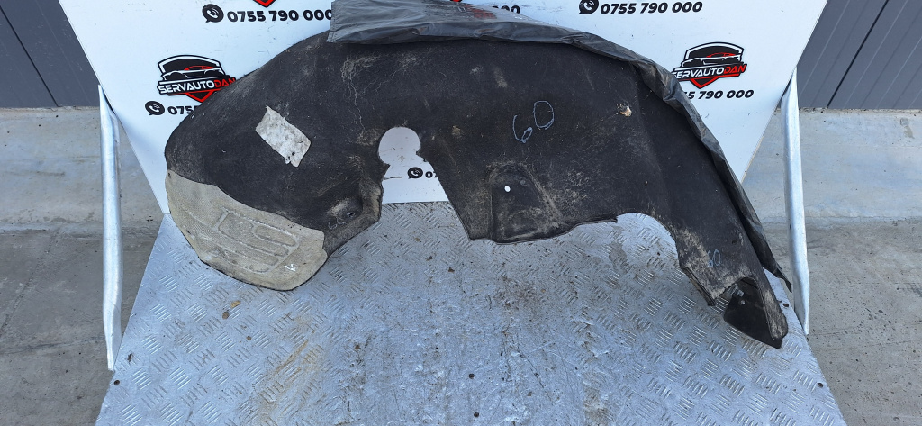Carenaj stanga spate Mercedes-Benz C-Class (2007->) [W204] 2.2 Motorina 2010, -