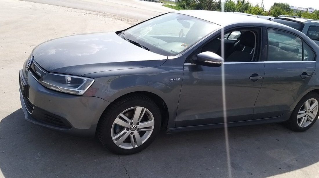 Carenaj, VW Jetta 2014 1.4 TSI 150 Cai CRJA Hybrid