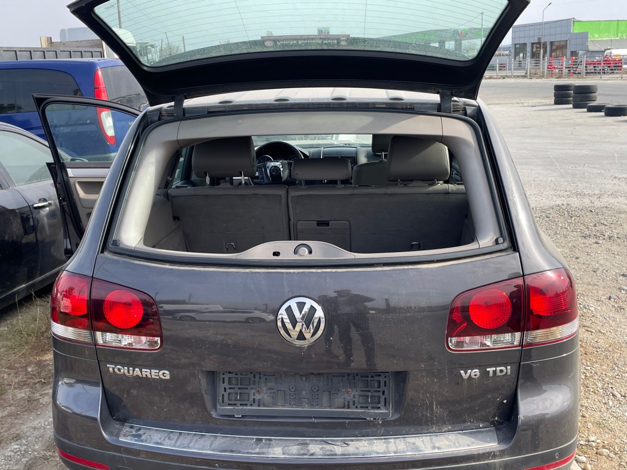 Carlig cu instalatie si calculator Touareg 7L cod: 7L0907383L