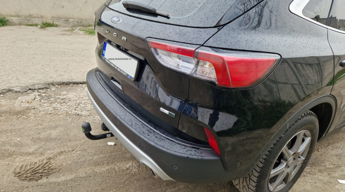 Carlig de remorcare auto Ford Kuga Suv 2019-prezent Umbra Rimorchi