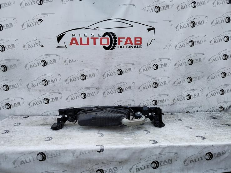 Carlig remorcare electric Bmw Seria 5 G30-G31 an 2017-2018-2019-2020-2021-2022-2023 303390600061.0 VBZB66CLHF