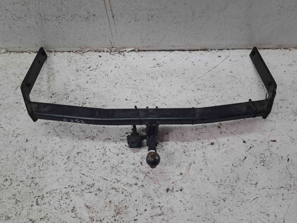 Carlig remorcare Skoda Yeti (5L) [Fabr 2009-2020] AFTERMARKET!!