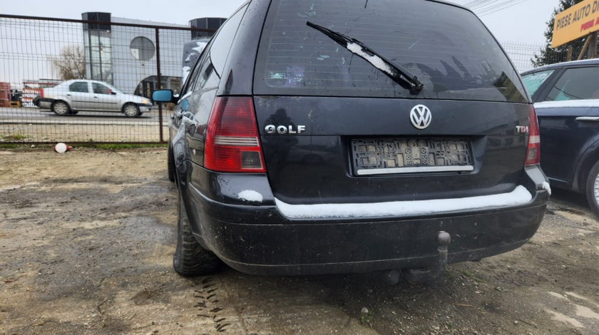 Carlig remorcare Volkswagen Golf 4 combi an 2004