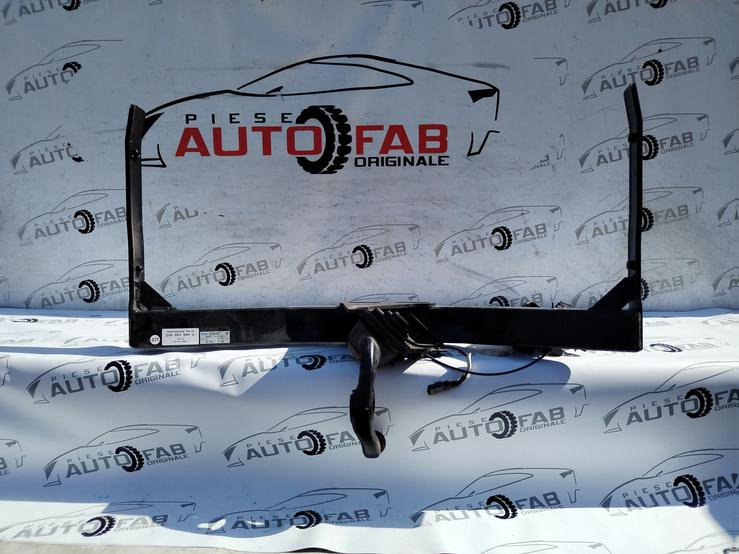 Carlig remorcare Volkswagen Tiguan an 2007-2008-2009-2010-2011-2012-2013-2014-2015-2016 5N0803880Q VSKAPF4TQS