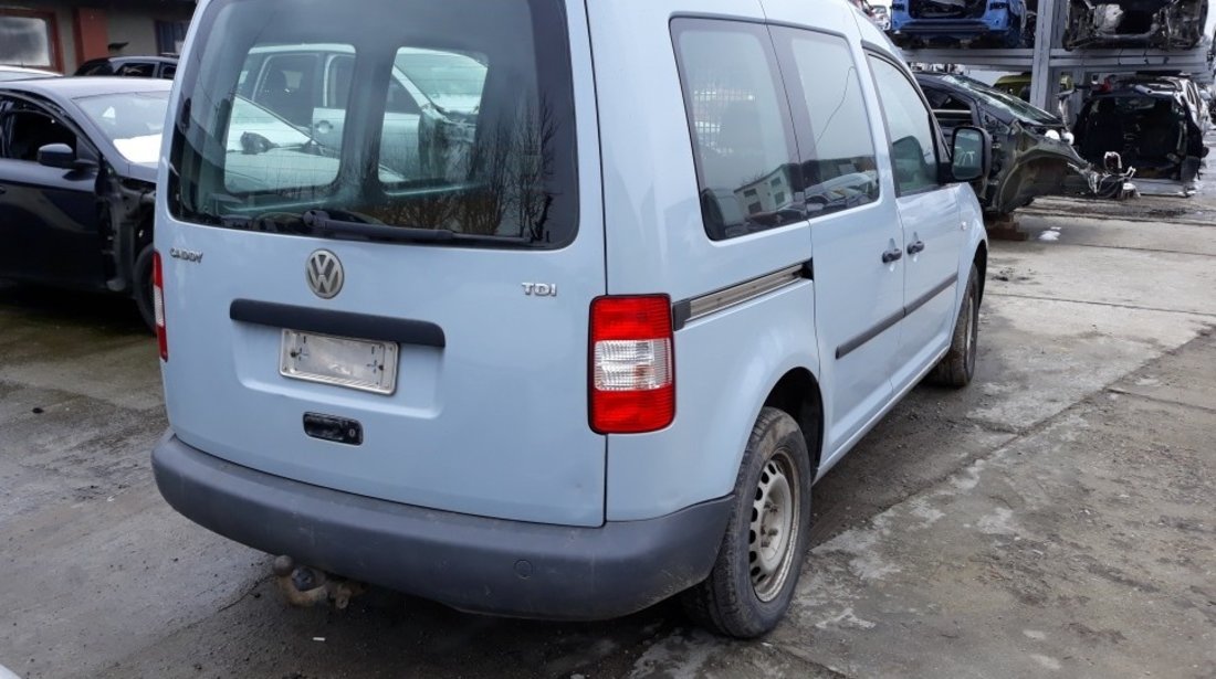 Carlig remorcare vw Caddy 2008