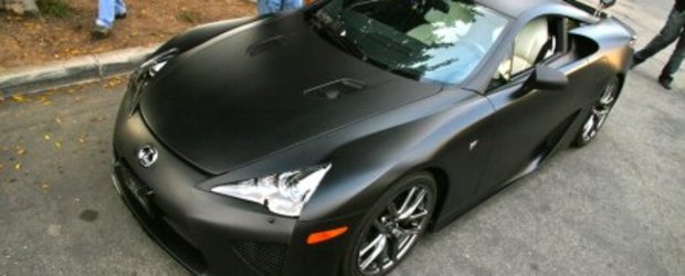 Cars & Coffee cu Lexus LFA