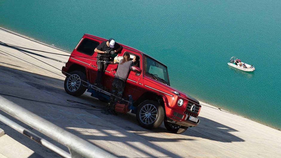 Cascadorie Mercedes G-Class