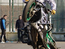 Cascadorii moto la 4TuningDAYS 2010