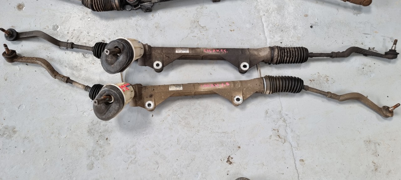 Caseta directie Dacia Logan 1.4 benzina 2004 2005 2006 2007 2008