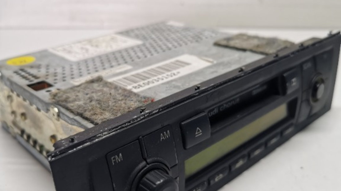 Casetofon Audi A4 B6 B7 radio 8E0035152