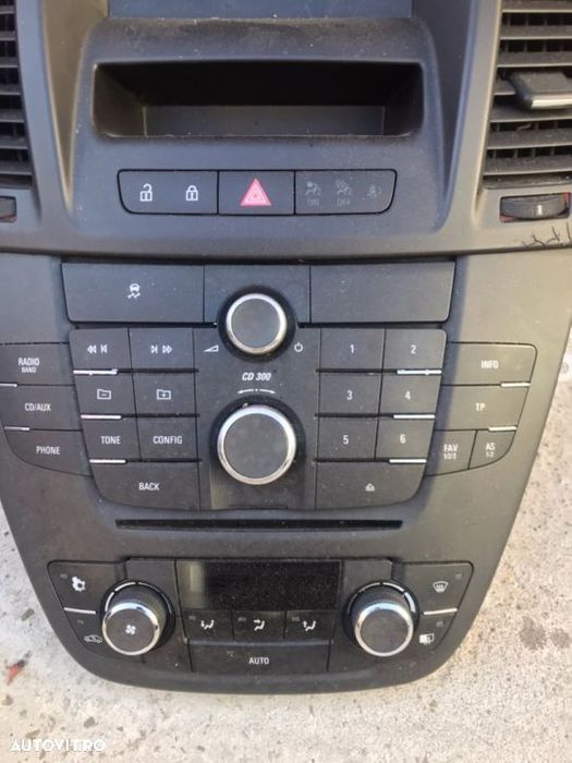 Casetofon CD300 Opel Insignia,an 2009-2013.