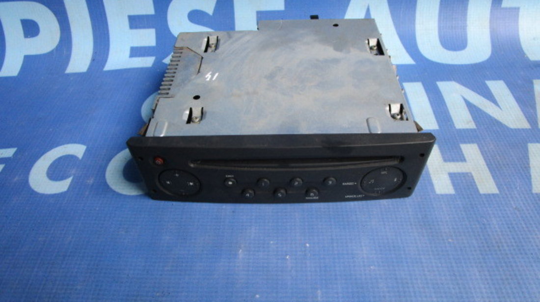 Casetofon Renault Clio ; 8200409475