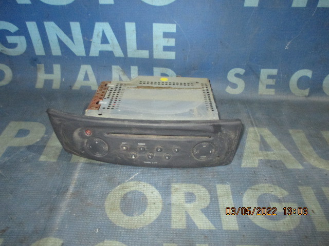 Casetofon Renault Megane 2000; 7700434423