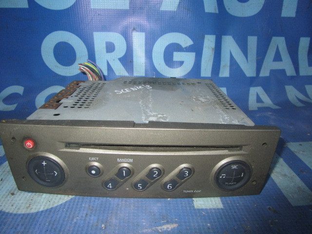 Casetofon Renault Scenic ; 8200300860 (cd)